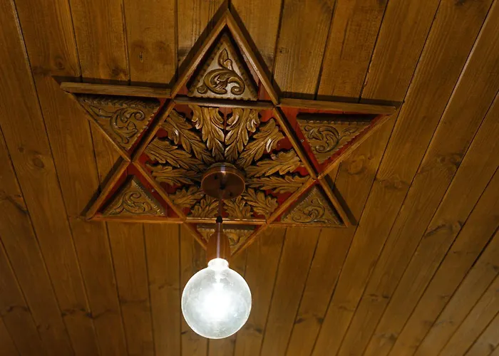 Konukevi 24 Gjirokastër