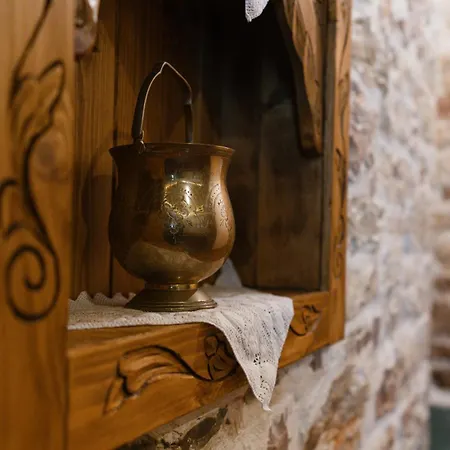 24 * Gjirokaster
