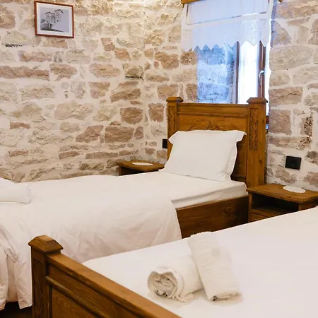 Guest house 24